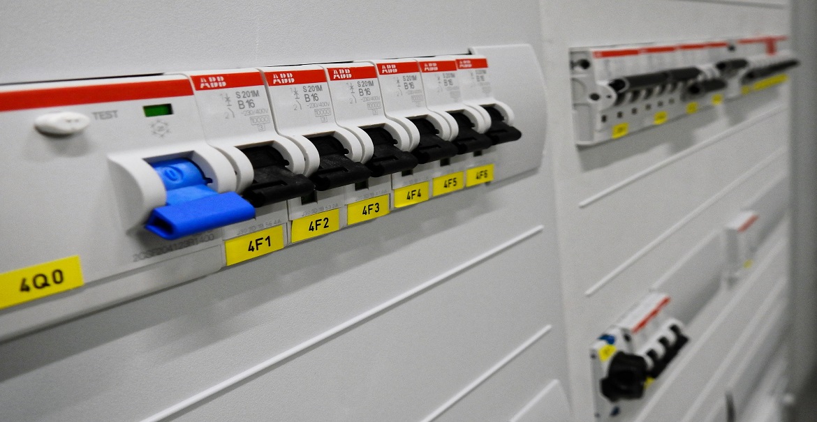 Norme di sicurezza IEC / EN 60335-1 - Per apparecchiature elettriche utilizzate in casa e in luoghi simili - Parte 1: Regole generali