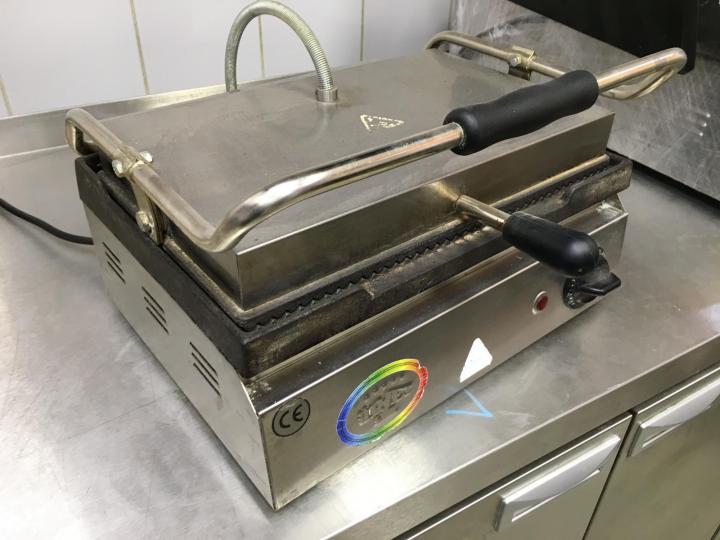 IEC / EN 60335-2-9 Tostapane Barbecue, mini forni, cucine elettriche