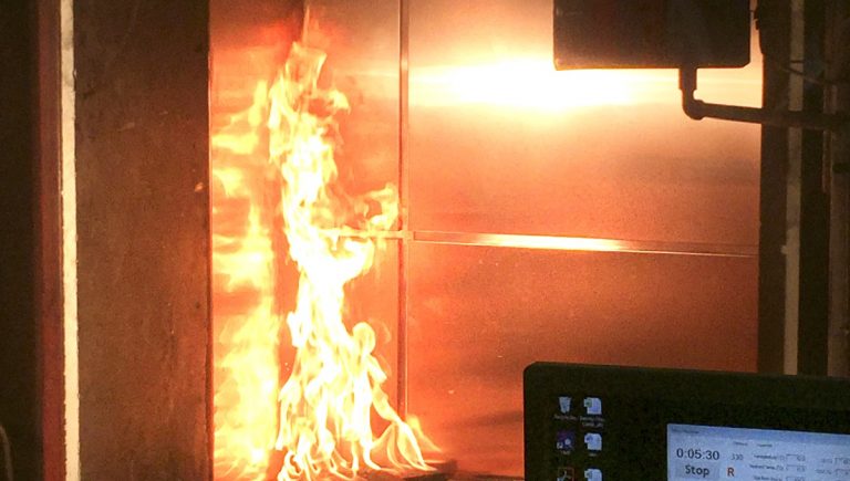 NF P92-504 Test antincendio per materiali da costruzione - Diffusione della velocità di prova della fiamma